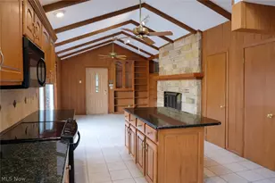 15386 S Boone Rd, Columbia Station, OH 44028 - Photo 5