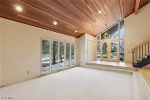 32150 S Woodland Rd, Pepper Pike, OH 44124 - Photo 9