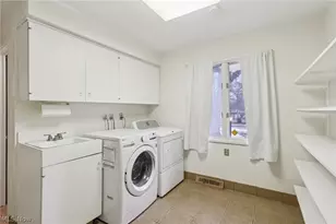 32150 S Woodland Rd, Pepper Pike, OH 44124 - Photo 43