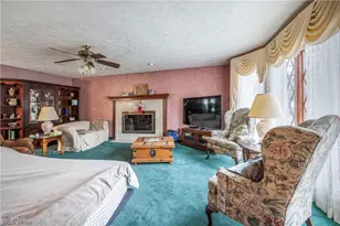 10037 Jamestown Dr, North Royalton, OH 44133 - Photo 3