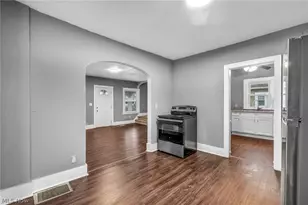 1829 E 33rd St, Lorain, OH 44055 - Photo 13