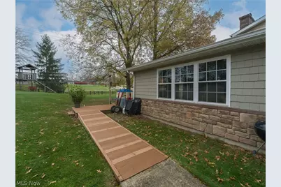 460 Layden Avenue, Canal Fulton, OH 44614 - Photo 7