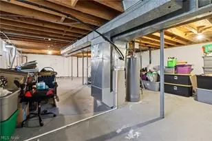 2688 Meadow Dr, Akron, OH 44312 - Photo 25