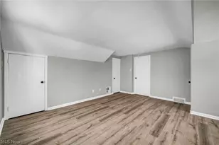 1531 Burlington Rd, Cleveland Heights, OH 44118 - Photo 37