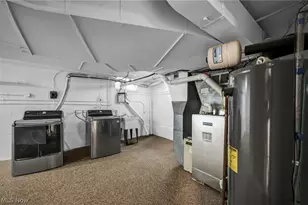 1531 Burlington Rd, Cleveland Heights, OH 44118 - Photo 41