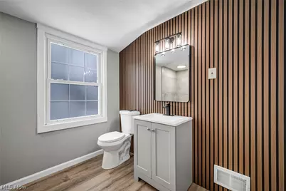 1531 Burlington Road, Loveland, OH 44118 - Photo 31