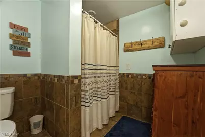 5825 Lake Road #9, Ashtabula, OH 44004 - Photo 13