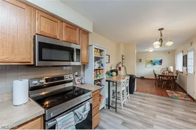 325 E 244th Street, Euclid, OH 44123 - Photo 15