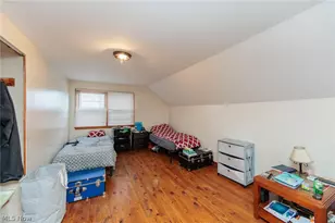 325 E 244th St, Euclid, OH 44123 - Photo 23