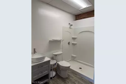 3849 Lakeside Avenue #106, Loveland, OH 44114 - Photo 9