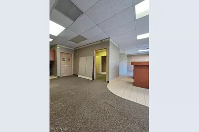 28821 Lorain Road, North Olmsted, OH 44070 - Photo 11