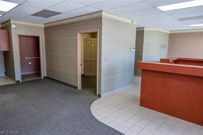 28821 Lorain Road, North Olmsted, OH 44070 - Photo 25