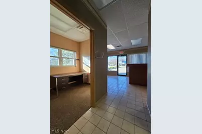 28821 Lorain Road, North Olmsted, OH 44070 - Photo 17