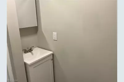 1432 Hazel Avenue, Madison, OH 44057 - Photo 7