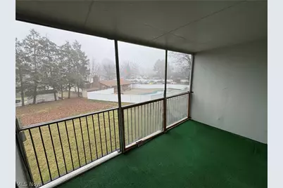 2331 E Market Street, Akron, OH 44312 - Photo 13