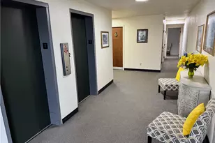 2331 E Market St, Akron, OH 44312 - Photo 3