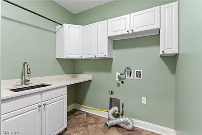 173 Sycamore Drive NW, North Canton, OH 44720 - Photo 23