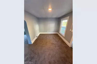 901 Sherman Street, Akron, OH 44311 - Photo 5