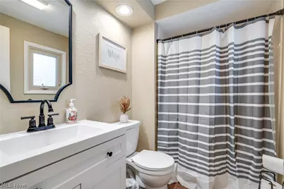 5651 Grafton Road, Valley City, OH 44280 - Photo 25