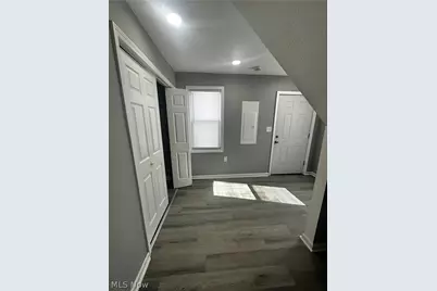 3289 W 58th Street, Loveland, OH 44102 - Photo 3