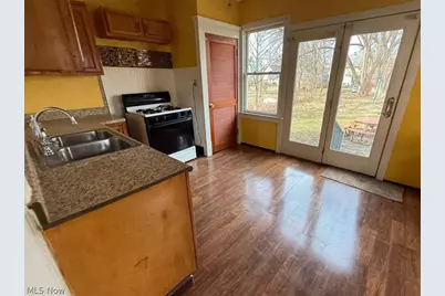 2329 Winfield Way NE, Canton, OH 44705 - Photo 13