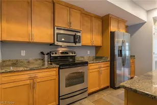 2135 W 6th St, Loveland, OH 44113 - Photo 13