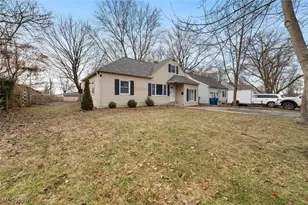 152 Linden Dr, Painesville, OH 44077 - Photo 3