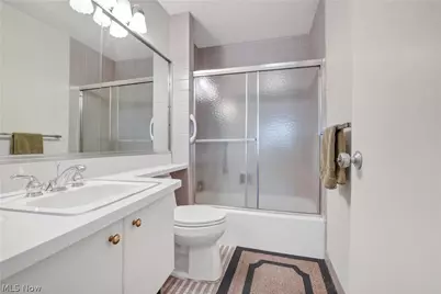 12700 Lake Avenue #2808, Oakwood, OH 44107 - Photo 15