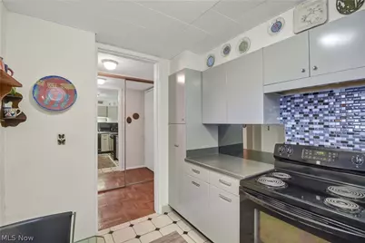 12700 Lake Avenue #2808, Oakwood, OH 44107 - Photo 11