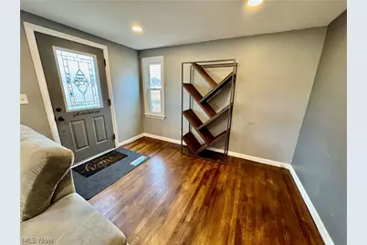 1068 Ivy Street NW, North Canton, OH 44720 - Photo 3