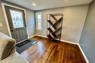 1068 Ivy St NW, North Canton, OH 44720 - Photo 3