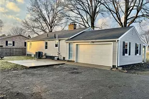 1068 Ivy St NW, North Canton, OH 44720 - Photo 27