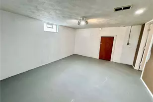 1068 Ivy St NW, North Canton, OH 44720 - Photo 19