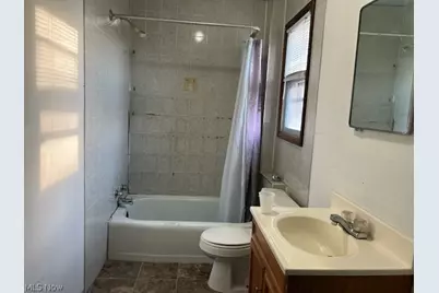 202 Walton Avenue, Barnesville, OH 43713 - Photo 27