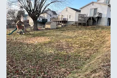 202 Walton Avenue, Barnesville, OH 43713 - Photo 9