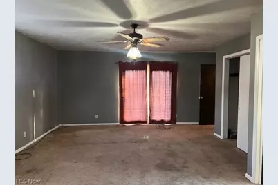 202 Walton Avenue, Barnesville, OH 43713 - Photo 17