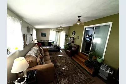 807 Carlisle Street, Belpre, OH 45714 - Photo 11