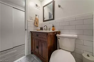 13800 Fairhill Rd, Loveland, OH 44120 - Photo 31