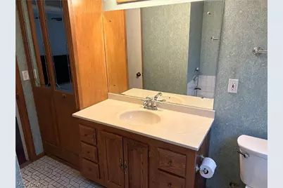 2265 Country Club Drive, Wickliffe, OH 44092 - Photo 13