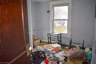 336 Parkman Rd SW, Warren, OH 44485 - Photo 9