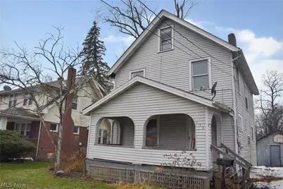 336 Parkman Road SW, Warren, OH 44485 - Photo 1