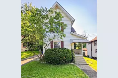 101 Ridgeway Street, Struthers, OH 44471 - Photo 1