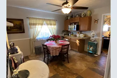 101 Ridgeway Street, Struthers, OH 44471 - Photo 13