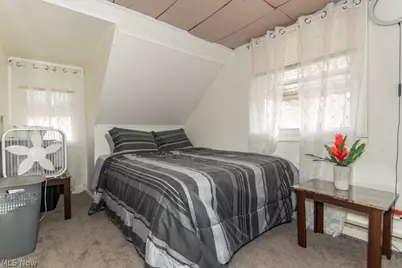 23298 Williams Avenue, Euclid, OH 44123 - Photo 13