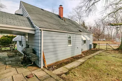 23298 Williams Avenue, Euclid, OH 44123 - Photo 19