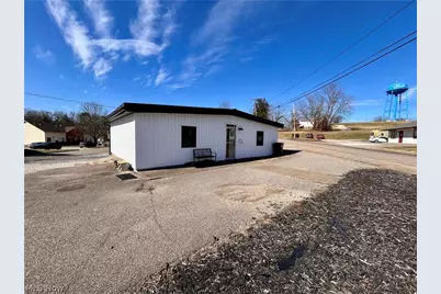 710 Lancaster Street, Marietta, OH 45750 - Photo 1