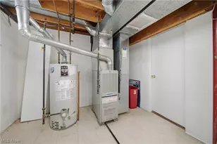 6686 Hogan Way NW, Canton, OH 44718 - Photo 37