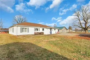 3900 Chandlersville Rd, Zanesville, OH 43701 - Photo 31