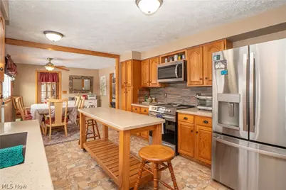 4795 Erie Avenue NW, Canal Fulton, OH 44614 - Photo 11