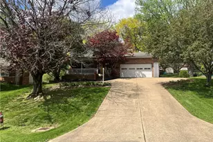 2755 Stanway Dr, Zanesville, OH 43701 - Photo 1